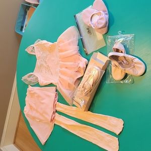 Ballet bundle girls 6/6x leotard, tights, skirt, shoes toddler 10 and 11.